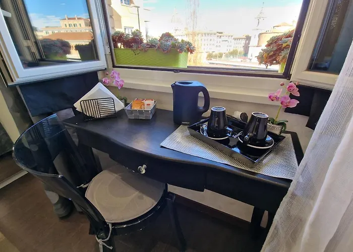 San Pietro Chic 4* Rome
